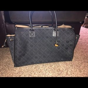 Dooney & Bourke tote